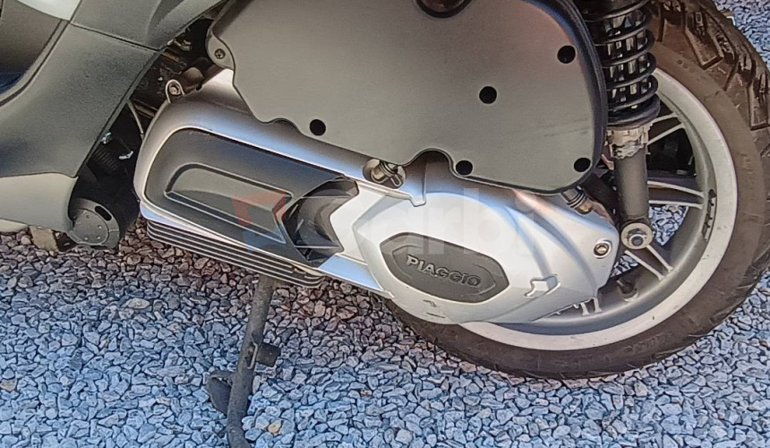Piaggio MP3 RST
