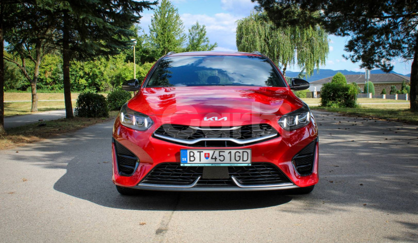 Kia Ceed SW 1.5 T-GDi GT-Line A/T, SK Auto, 1 majiteľ, v záruke