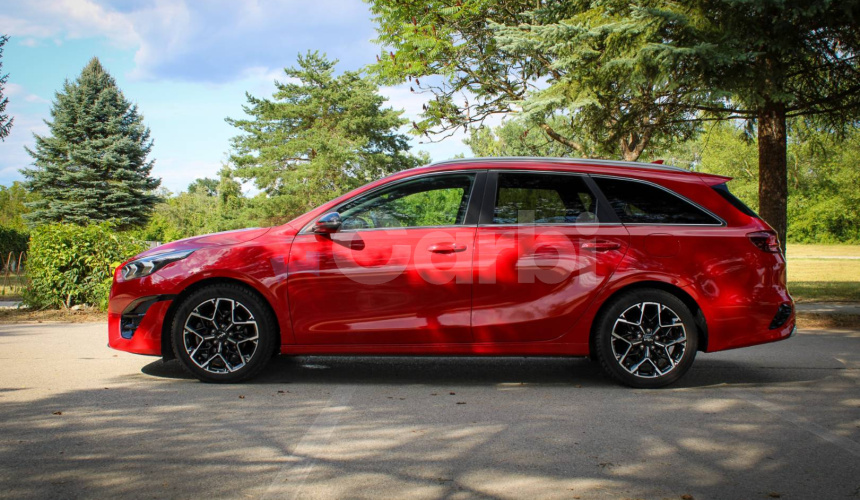 Kia Ceed SW 1.5 T-GDi GT-Line A/T, SK Auto, 1 majiteľ, v záruke
