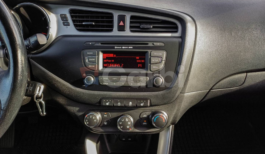 Kia Cee´d 1.4 CVVT Slovakia X.Edition