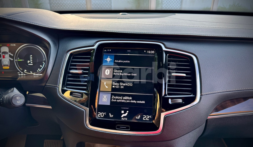 Volvo XC90 Plug-In Hybrid 288 kW AT8