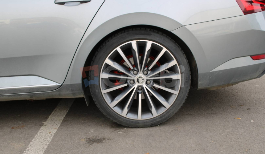 Škoda Superb Combi 2.0 TDI 190k 4x4 L&K DSG