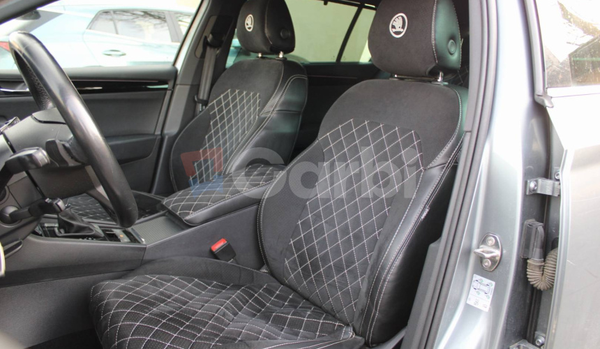 Škoda Superb Combi 2.0 TDI 190k 4x4 L&K DSG