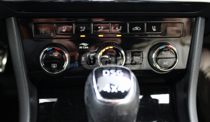 Škoda Superb Combi 2.0 TDI 190k 4x4 L&K DSG