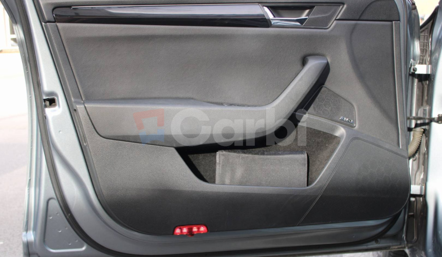 Škoda Superb Combi 2.0 TDI 190k 4x4 L&K DSG