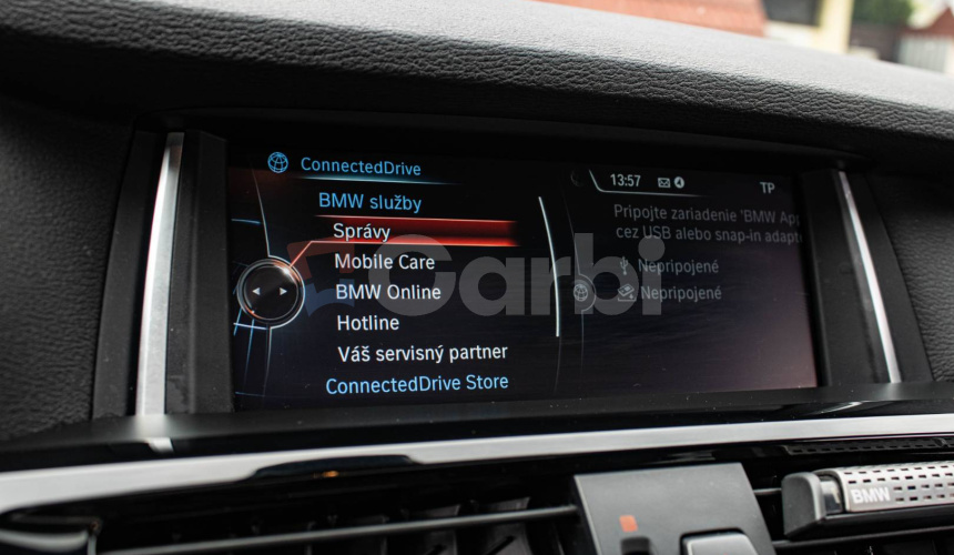 BMW X4 35d M Packet, Strešné okno, ACC, Harman Kardon, HUD, Ťažné