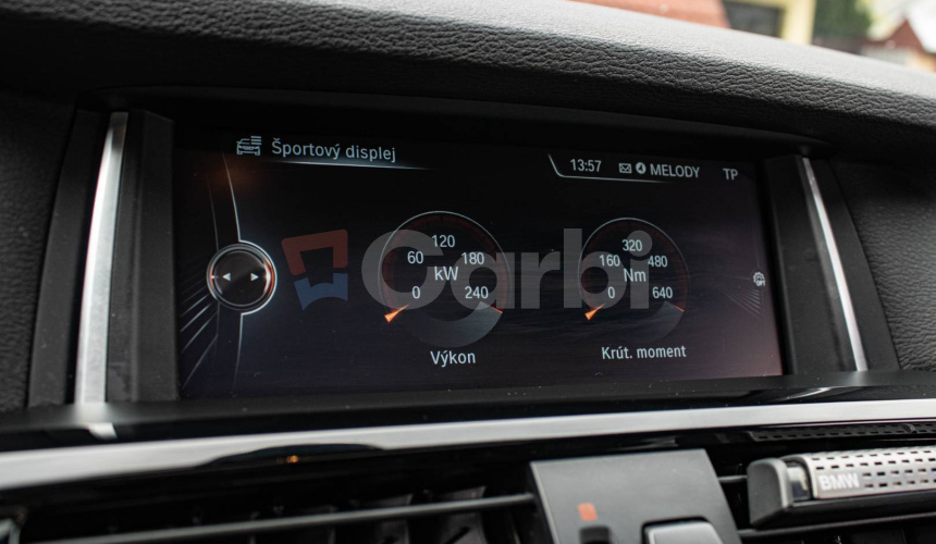 BMW X4 35d M Packet, Strešné okno, ACC, Harman Kardon, HUD, Ťažné