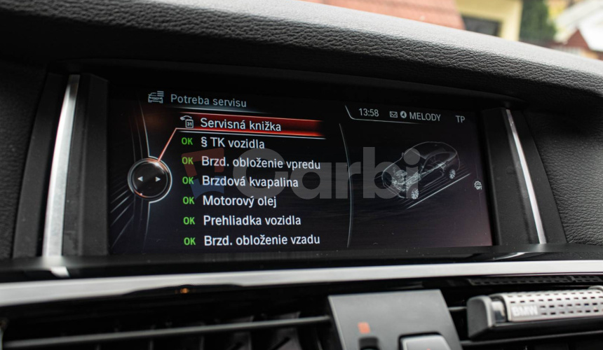 BMW X4 35d M Packet, Strešné okno, ACC, Harman Kardon, HUD, Ťažné