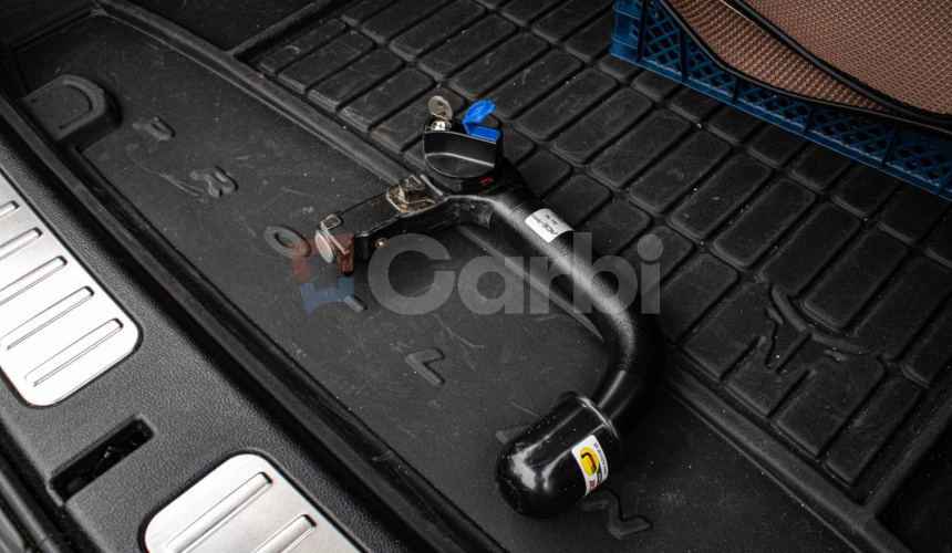 BMW X4 35d M Packet, Strešné okno, ACC, Harman Kardon, HUD, Ťažné