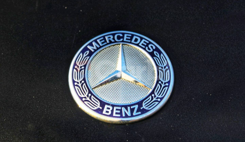 Mercedes-Benz E trieda Sedan 220 d A/T