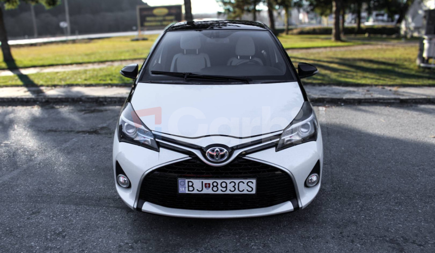 Toyota Yaris 1.5 Hybrid Style e-CVT