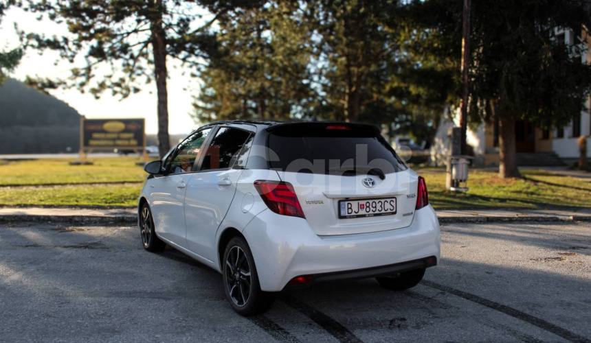 Toyota Yaris 1.5 Hybrid Style e-CVT