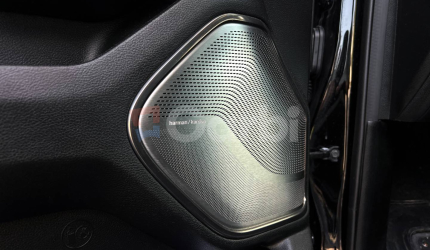 Dodge RAM 1500 5.7 HEMI Limited Black edition