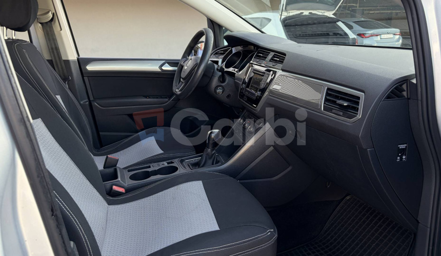 Volkswagen Touran 1.6 TDI SCR BMT 115k Comfortline DSG EU6