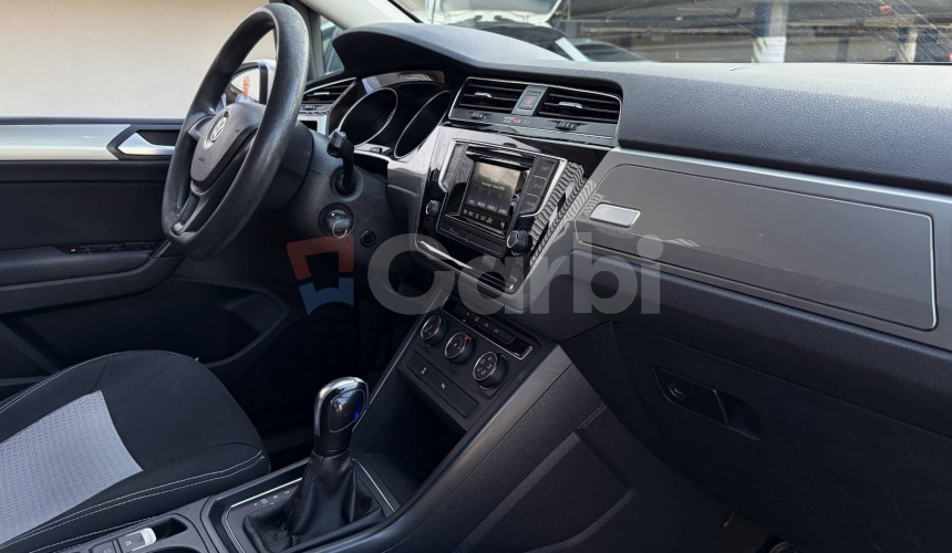 Volkswagen Touran 1.6 TDI SCR BMT 115k Comfortline DSG EU6