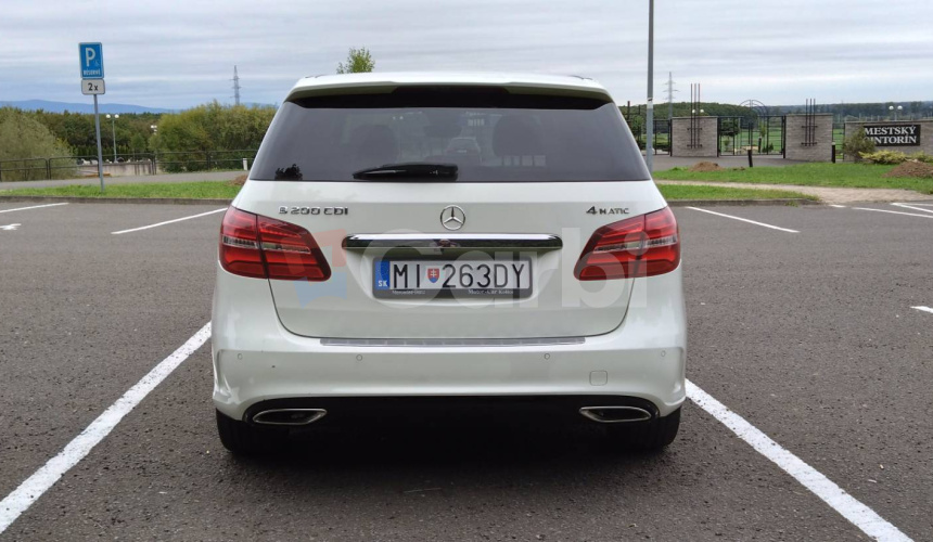 Mercedes-Benz B trieda AMG line 200d 4matic Automat