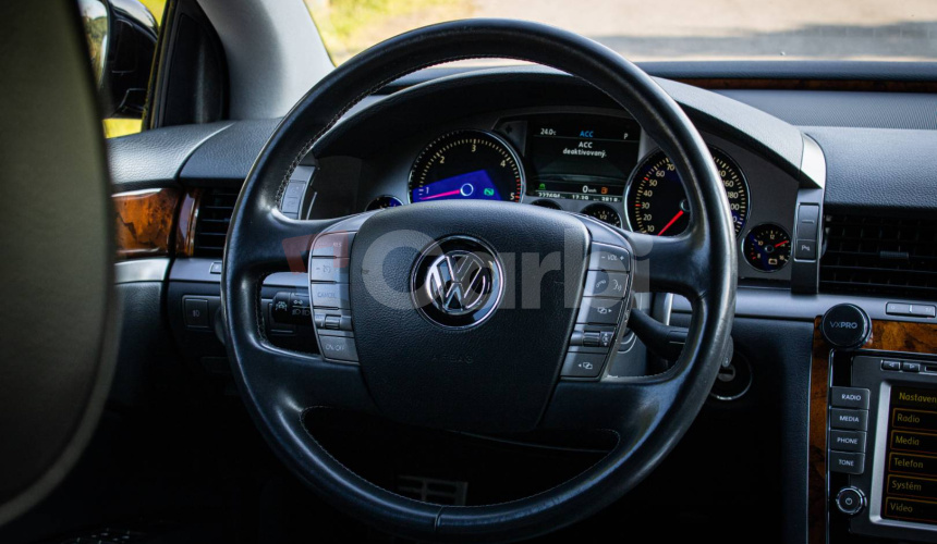 Volkswagen Phaeton 3.0 TDI V6 Tiptronic 4Motion WEBASTO, Dvojité sklá, masáž, ACC, vzduch