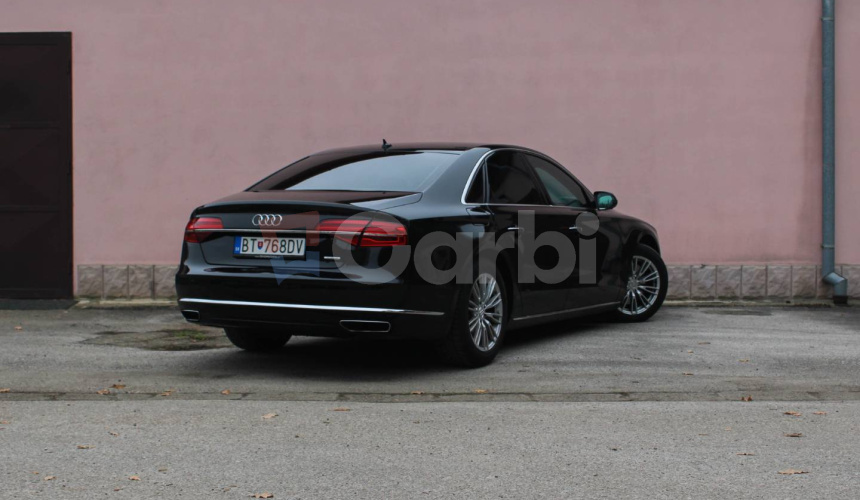 Audi A8 3.0 TDI V6 DPF clean diesel quattro tiptronic