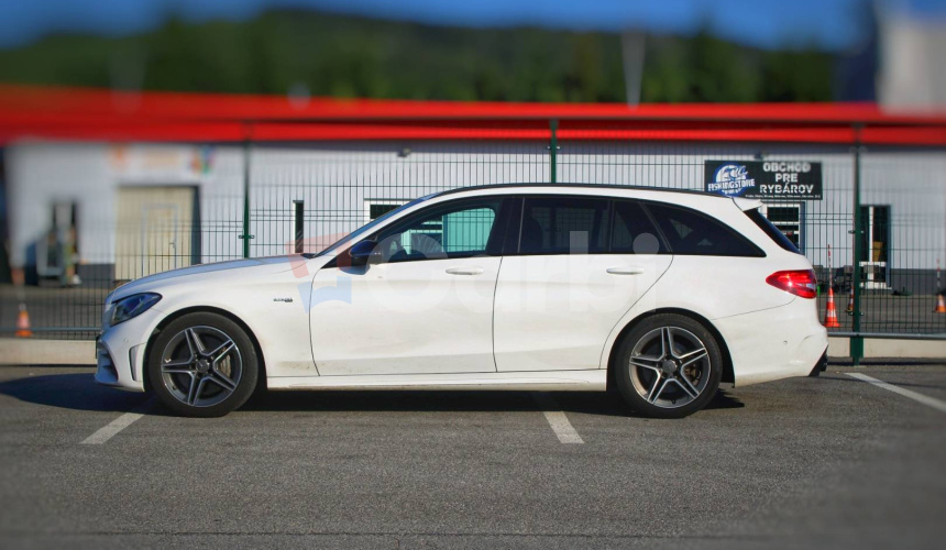 Mercedes-Benz C trieda Kombi Mercedes-AMG 43 A/T 4MATIC