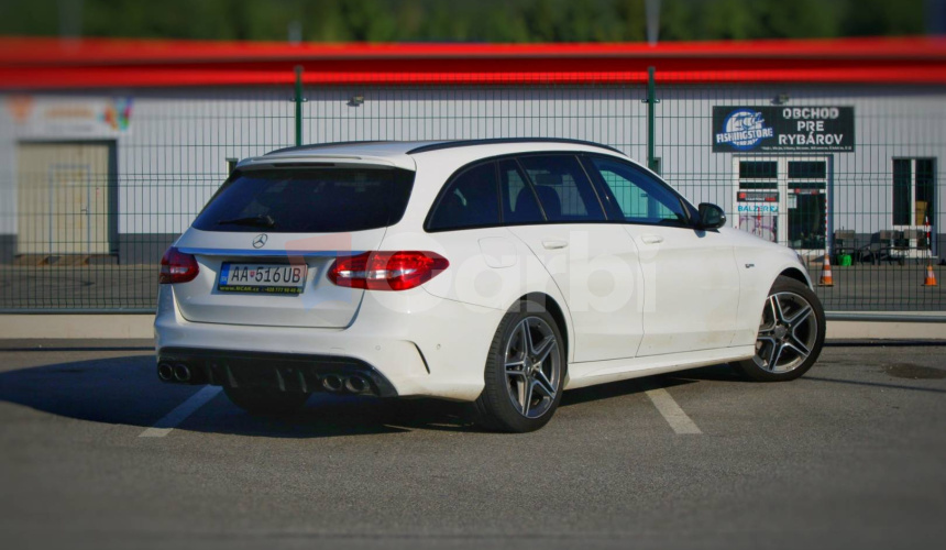 Mercedes-Benz C trieda Kombi Mercedes-AMG 43 A/T 4MATIC