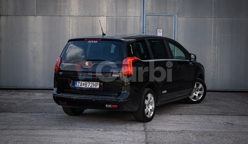 Peugeot 5008 7 miestny 1.6 HDI Automat, Navi