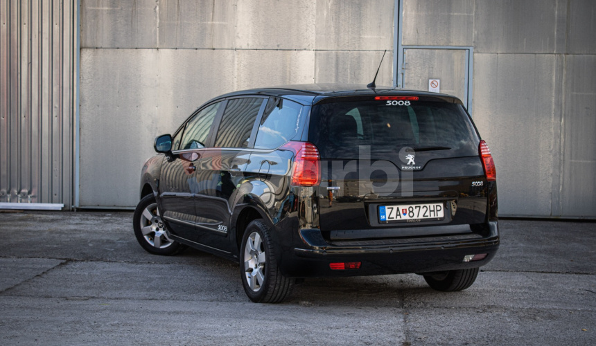 Peugeot 5008 7 miestny 1.6 HDI Automat, Navi