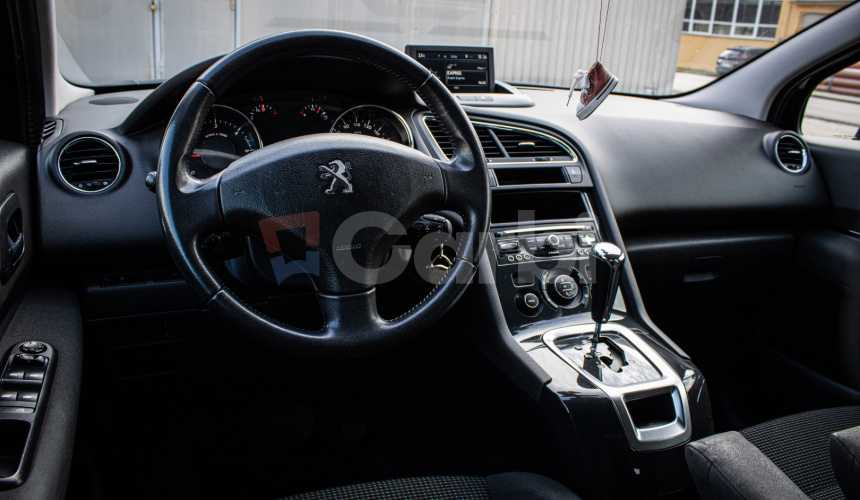 Peugeot 5008 7 miestny 1.6 HDI Automat, Navi