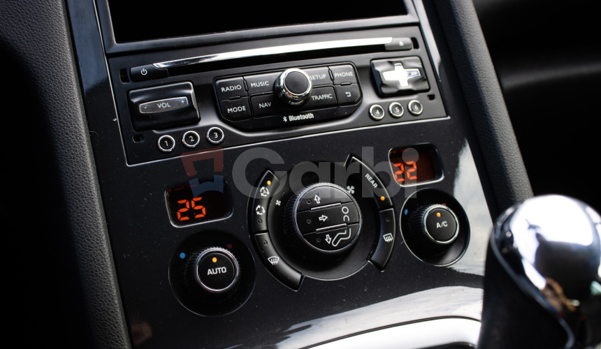 Peugeot 5008 7 miestny 1.6 HDI Automat, Navi