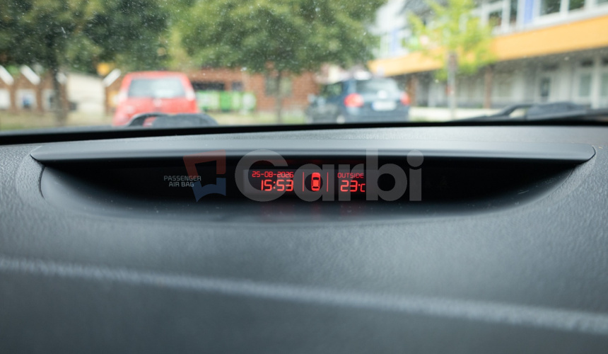 KIA Cee'd SW 1.6 GDi Silver