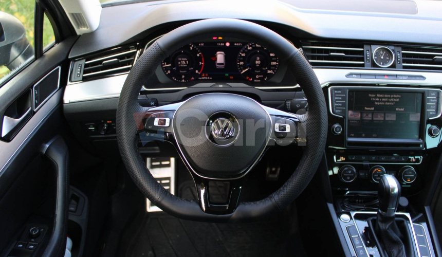 Volkswagen Passat Variant 1.8 TSI BMT Highline DSG Business