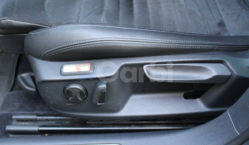 Volkswagen Passat Variant 1.8 TSI BMT Highline DSG Business
