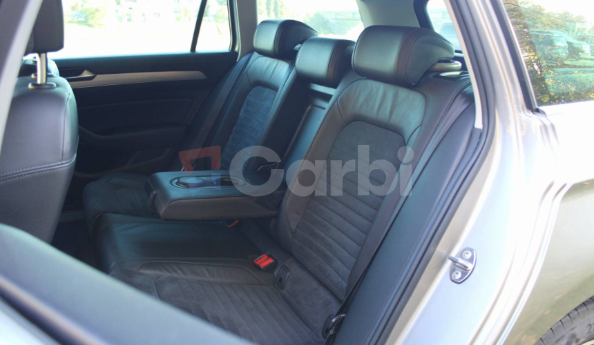 Volkswagen Passat Variant 1.8 TSI BMT Highline DSG Business