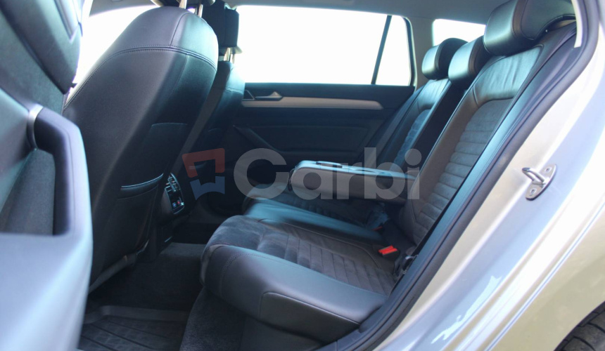 Volkswagen Passat Variant 1.8 TSI BMT Highline DSG Business
