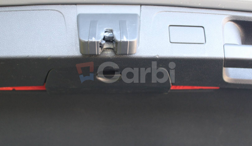 Volkswagen Passat Variant 1.8 TSI BMT Highline DSG Business