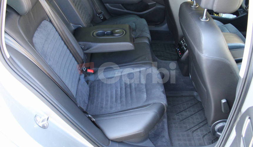 Volkswagen Passat Variant 1.8 TSI BMT Highline DSG Business
