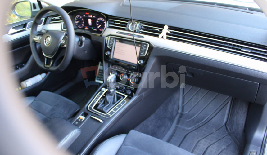 Volkswagen Passat Variant 1.8 TSI BMT Highline DSG Business