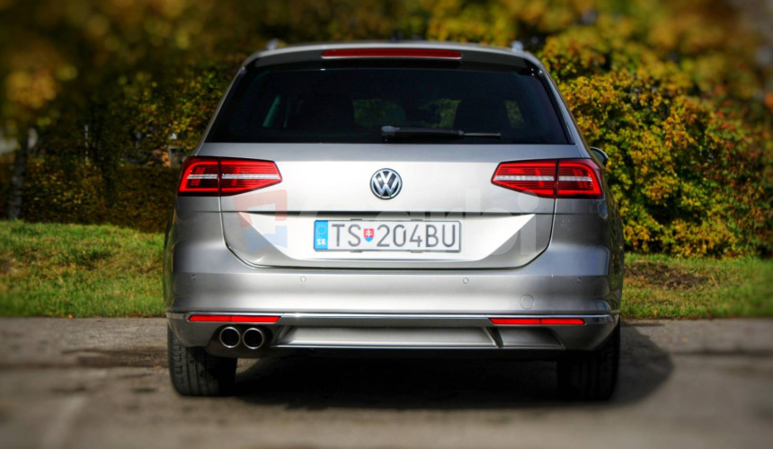Volkswagen Passat Variant 1.8 TSI BMT Highline DSG Business