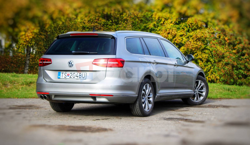 Volkswagen Passat Variant 1.8 TSI BMT Highline DSG Business