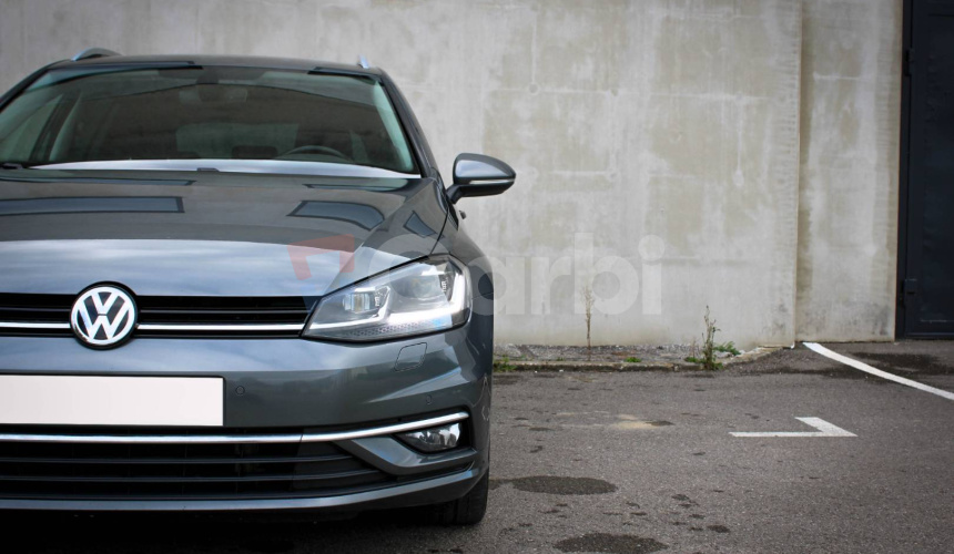 Volkswagen Golf Variant 2.0 TDI Highline DSG