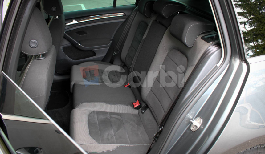 Volkswagen Golf Variant 2.0 TDI Highline DSG