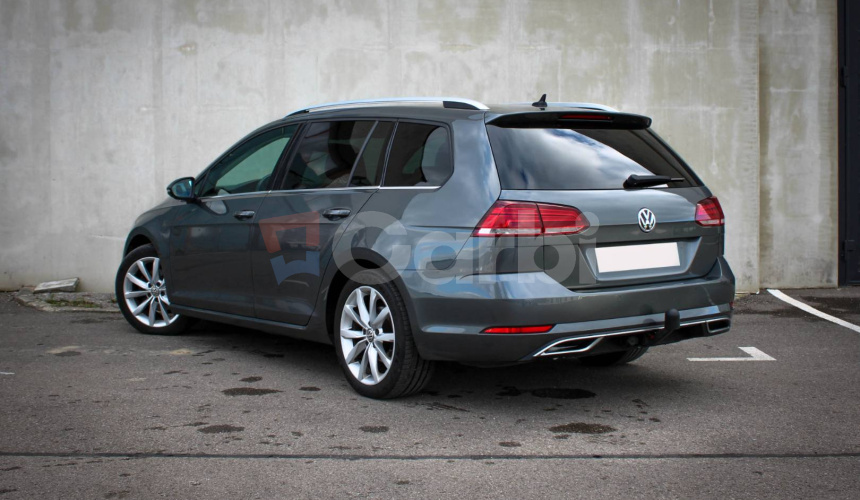 Volkswagen Golf Variant 2.0 TDI Highline DSG