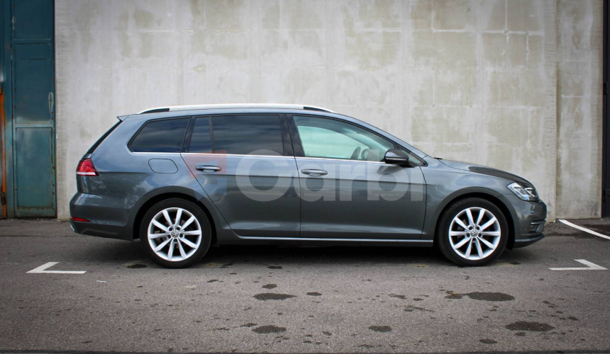 Volkswagen Golf Variant 2.0 TDI Highline DSG