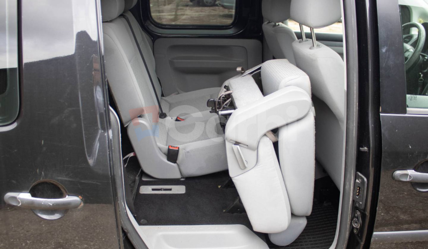 Volkswagen Caddy Life 1.9 TDI 5M