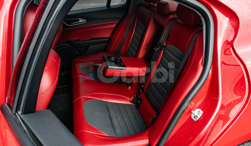 Alfa Romeo Giulia 2.2 Diesel 180 AT Super