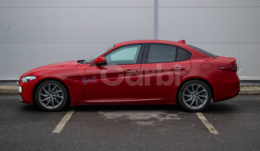 Alfa Romeo Giulia 2.2 Diesel 180 AT Super