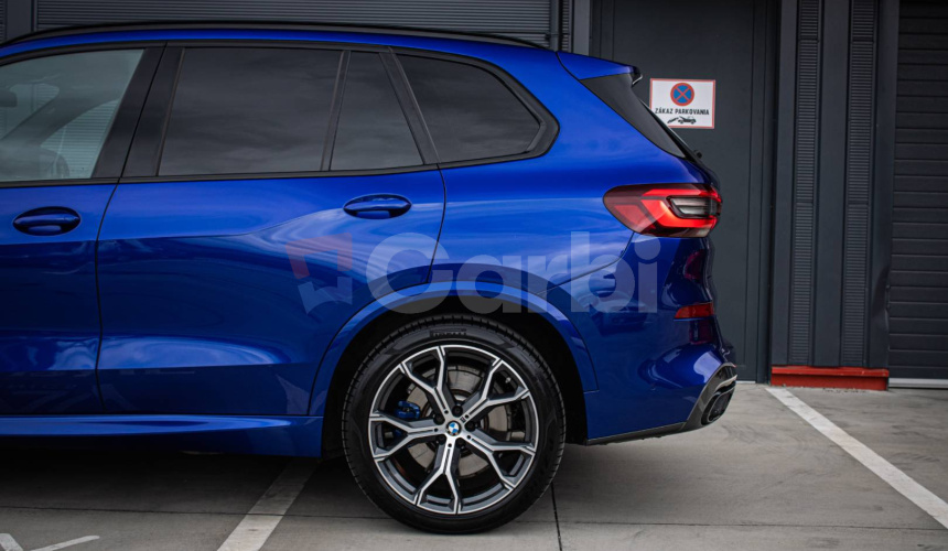 BMW X5 xDrive 40d M Individual, 1. Majiteľ, Slovenské, PPF, Nočné videnie, Laser,DPH