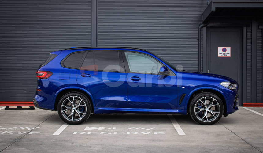 BMW X5 xDrive 40d M Individual, 1. Majiteľ, Slovenské, PPF, Nočné videnie, Laser,DPH