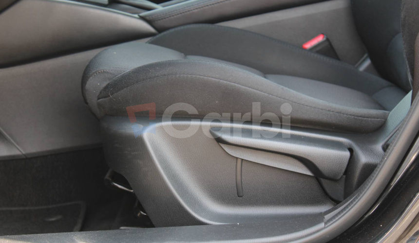 Mazda 6 Combi (Wagon) 6 2.2 Skyactiv-D Attraction A/T