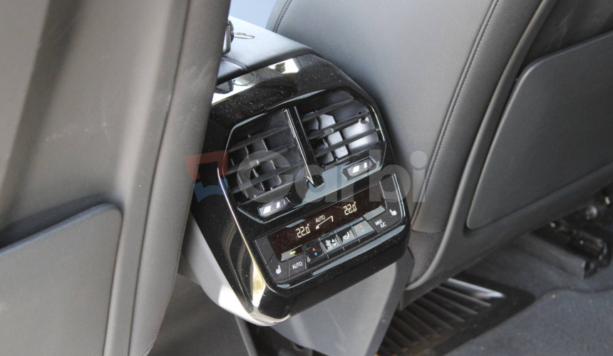BMW iX 40 xDrive