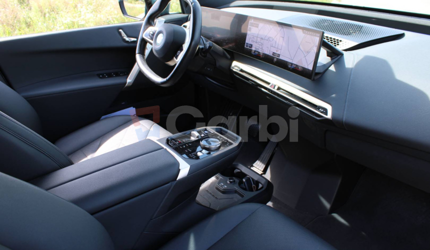 BMW iX 40 xDrive